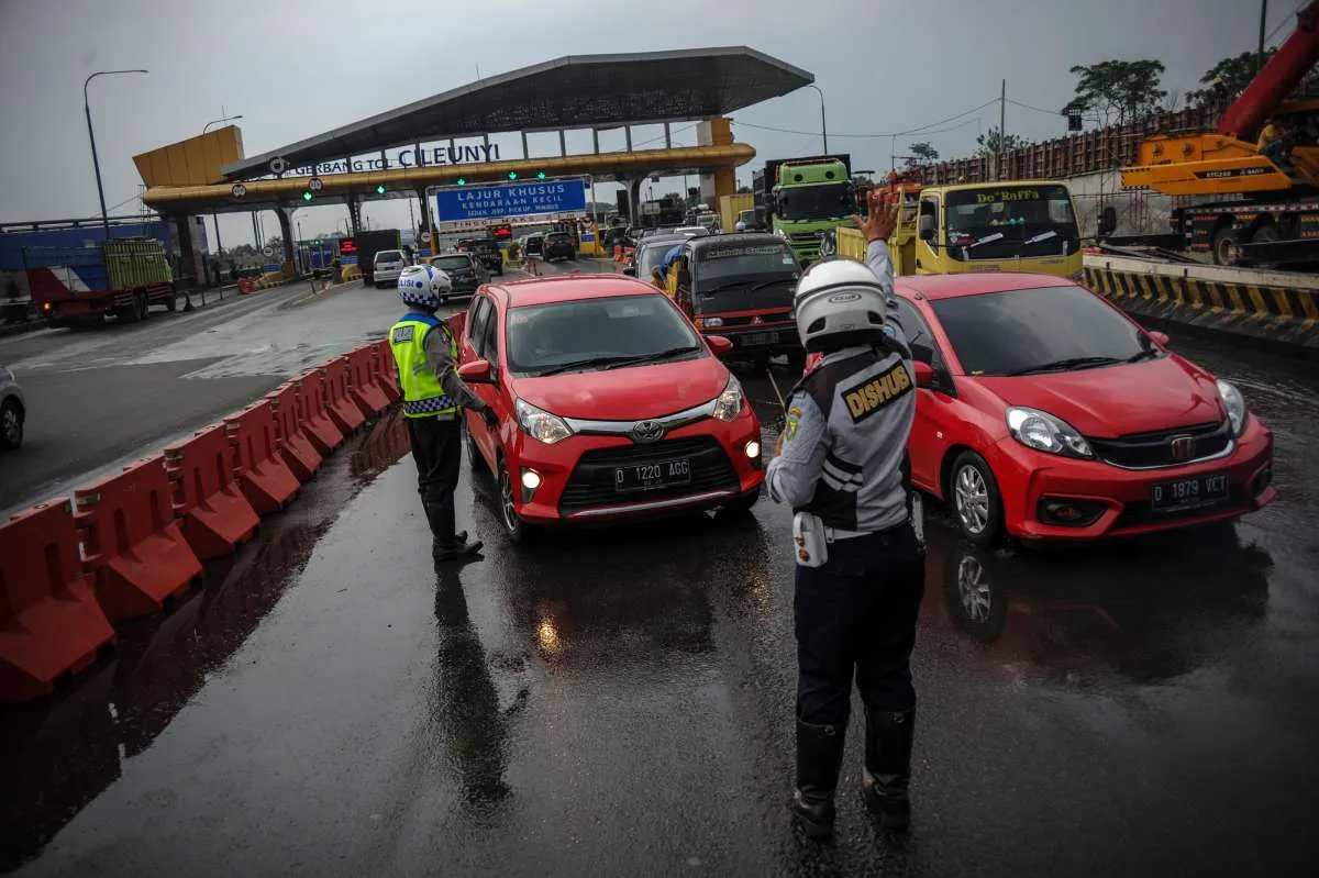 Kemenhub awasi pergerakan masyarakat lewat posko pengendalian transportasi