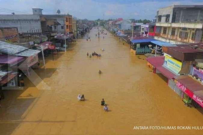 Peringatan Dini Cuaca Besok (5/8) Hujan Lebat, Provinsi Ini Siaga & Waspada Bencana