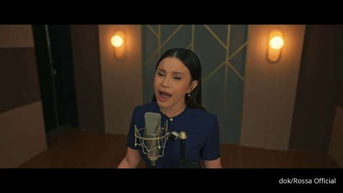 Rossa Rilis Video Musik Aku Baik Saja, OST Film Tak Ingin Usai di Sini