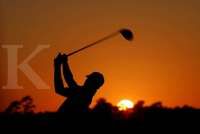 Menambah Variasi Produk, MAPA Melalui Golf House Menghadirkan Sepatu Golf Asics