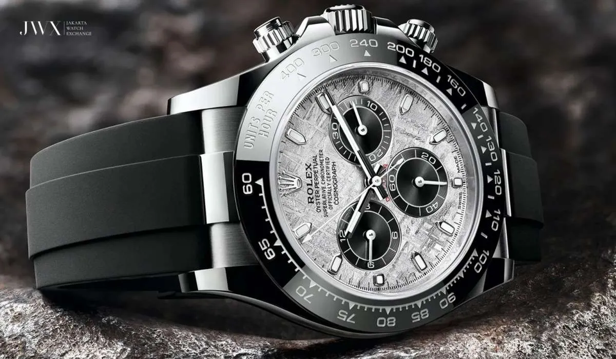 Konsumsi untuk Pamer Status: 5 Barang yang Bikin Dompet Tergerus