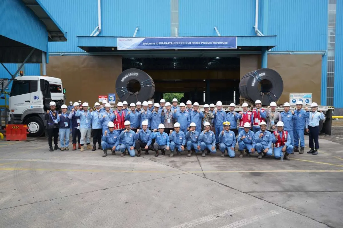 Dukung Transformasi Logistik Baja, Krakatau Posco Resmikan HR Coil Warehouse Modern