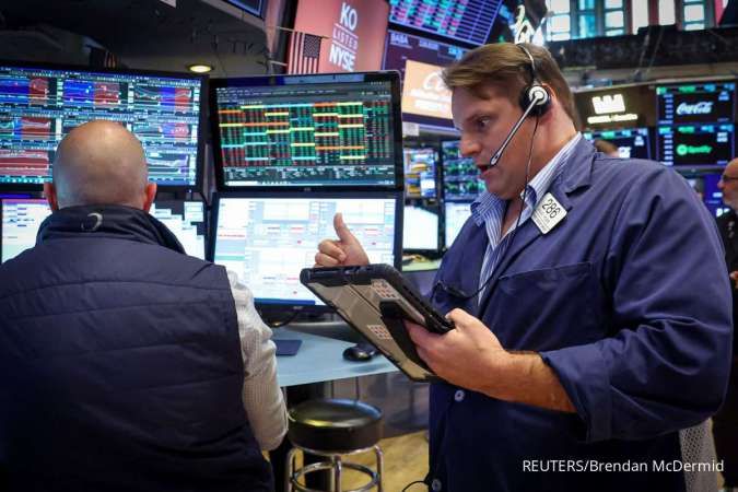 Wall Street Jatuh, Laporan Keuangan Perusahaan Teknologi Picu Kekhawatiran Belanja AI