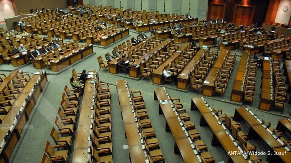 Duh, 185 anggota DPR tak hadir di rapat paripurna