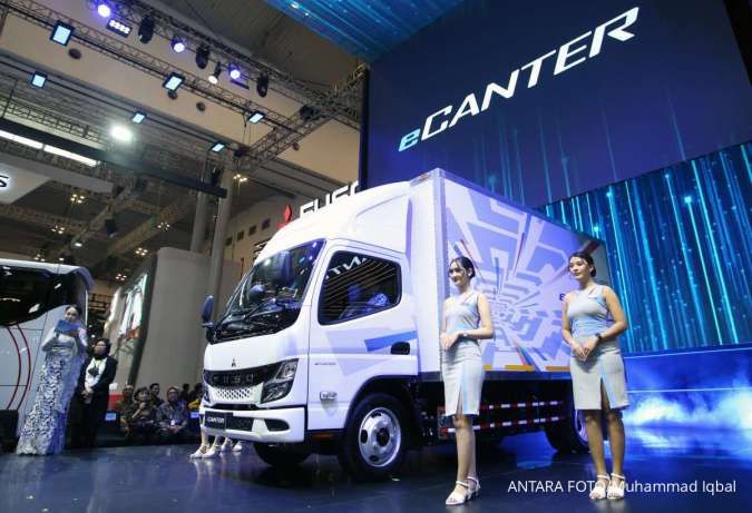 Begini Respons Mitsubishi Fuso Soal Banjir Truk Impor China di Indonesia