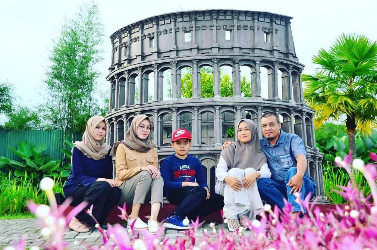Small World Purwokerto, tempat wisata selfie yang punya banyak replika ikon dunia