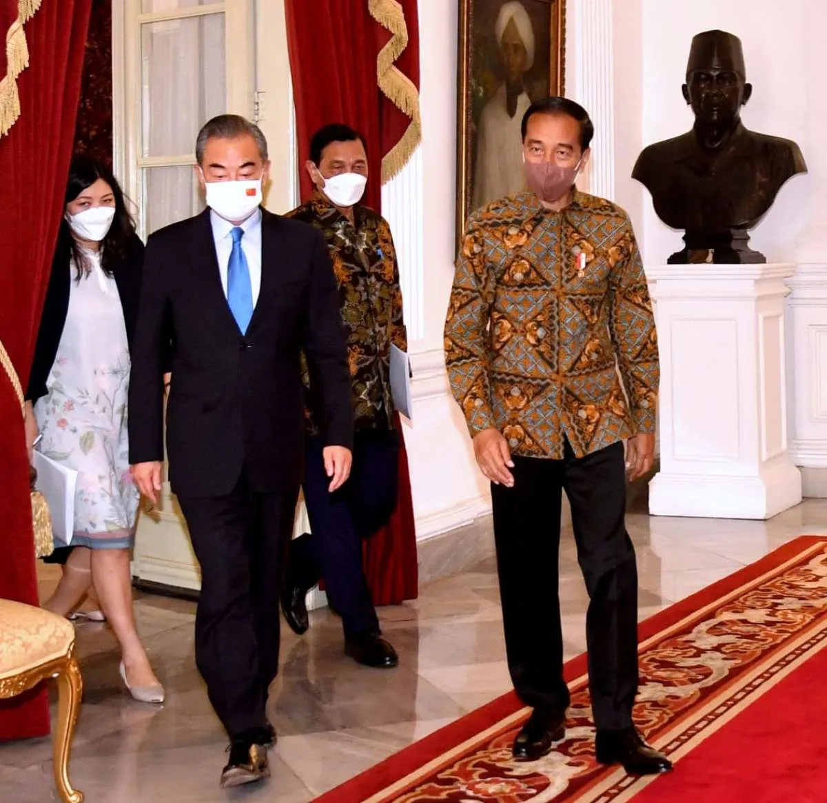 Presiden Terima Kunjungan Kehormatan Menteri Luar Negeri RRT