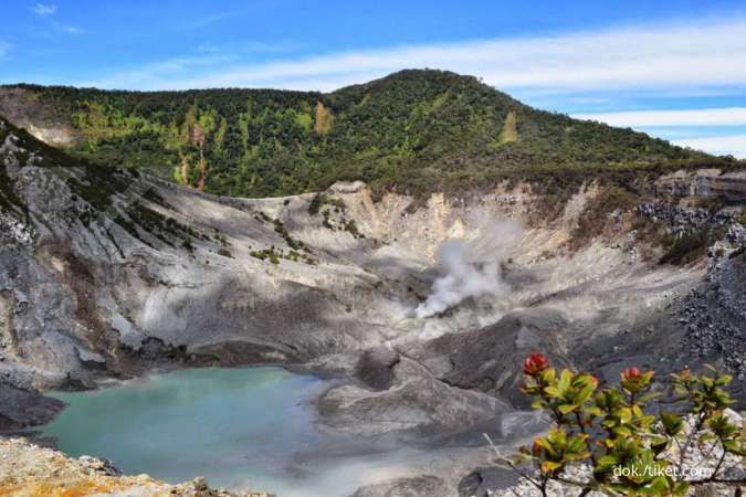 Ajak Rombongan! Berwisata ke Tangkuban Perahu Mulai Dari Rp275.000 di Tiket.com
