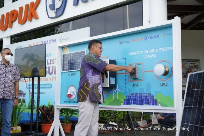 Resmikan PLTS Atap Seluas 6.500 m2, PKT Kejar Target Dekarbonisasi 32,51% pada 2030