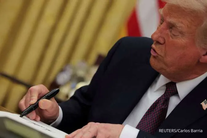 Trump: Nothing Canada, Mexico or China Can Do to Delay Feb 1 Tariffs