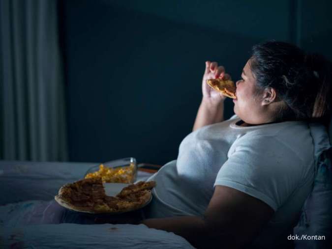 10 Makanan yang Harus Dihindari Sebelum Tidur, Bikin Berat Badan Naik!