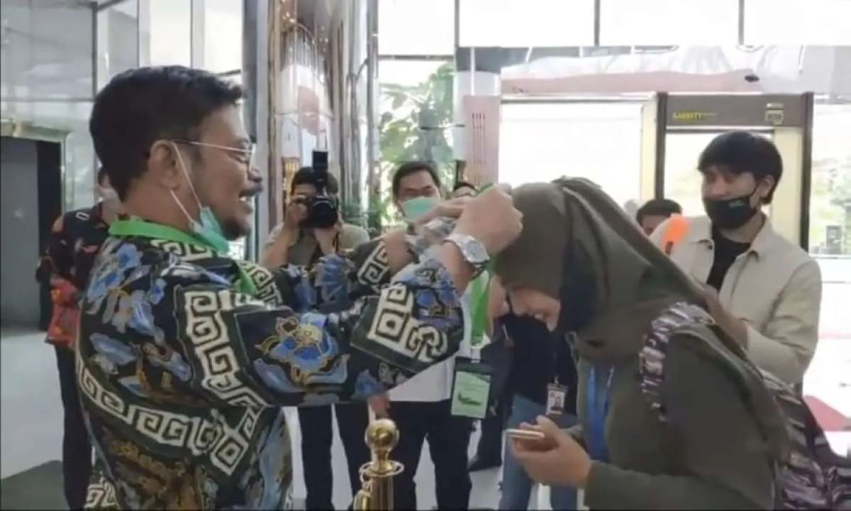 Heboh kalung antivirus corona dari Kementerian Pertanian, bagaimana ceritanya?