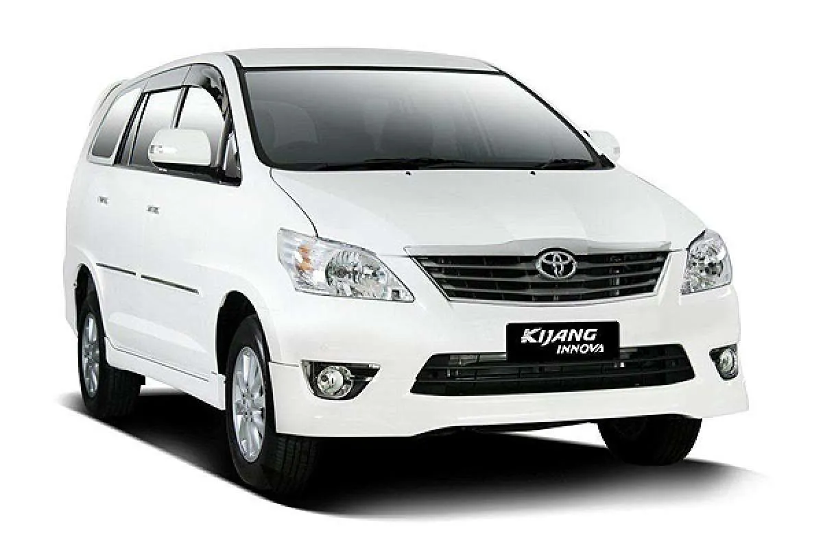 Sudah murah, harga mobil bekas Toyota Kijang Innova kini mulai Rp 110 juta