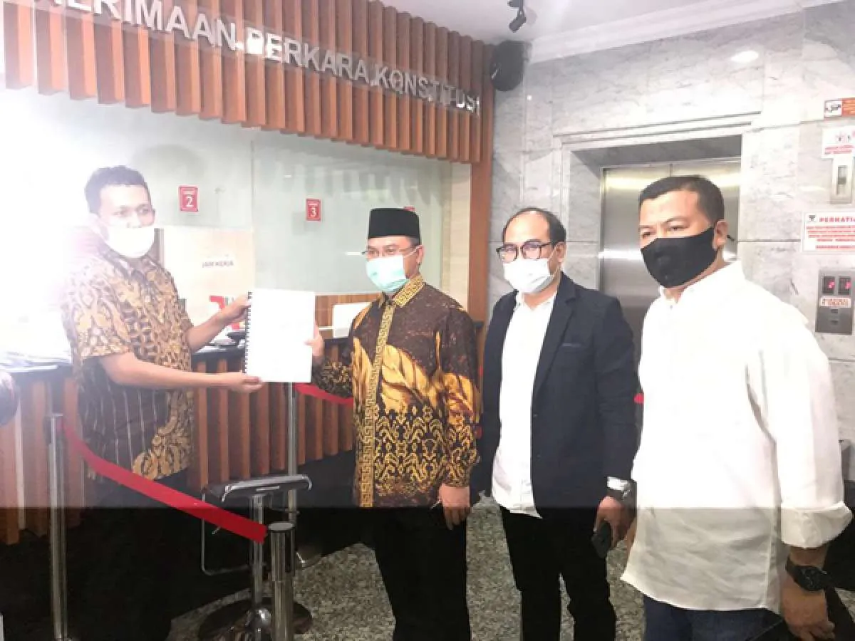 Dari uji formil hingga materiil, ada tiga gugatan UU Minerba di Mahkamah Konstitusi
