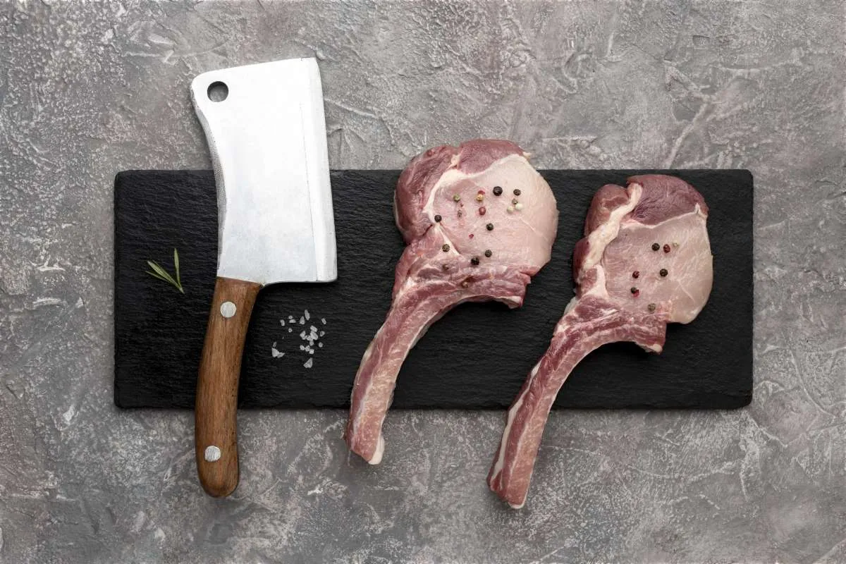 Kurang Tajam? Ini 3 Cara Mengasah Pisau Dapur untuk Potong Daging Alot