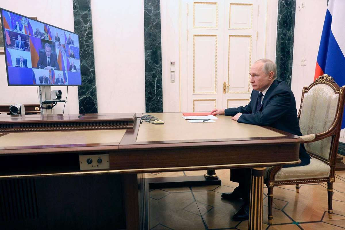 Putin Wants Unfriendly Countries to Pay for Russian Gas in Roubles