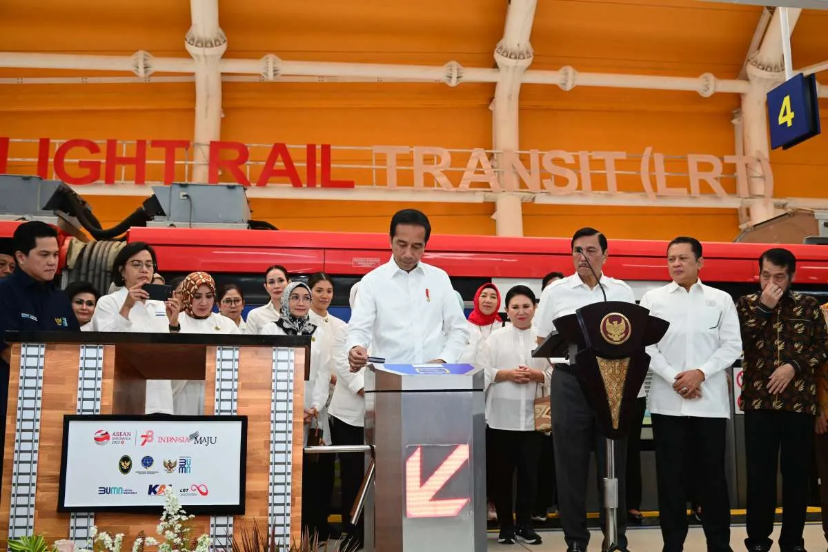Resmikan LRT Jabodebek, Presiden Berharap Bisa Kurangi Kemacetan dan Polusi