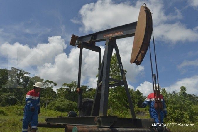 Asumsi lifting minyak 900.000 bph tahun 2015