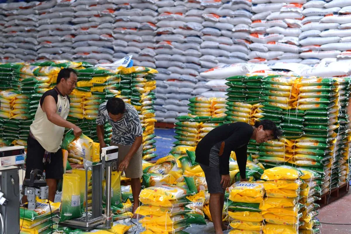 Kenaikan Harga Pangan dan Energi akan Sulitkan Masyarakat Kelas Menengah Bawah