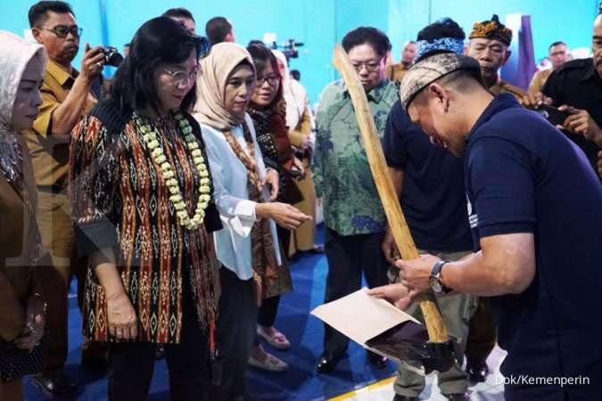 Kemenperin hadirkan material center untuk IKM cangkul di Bandung