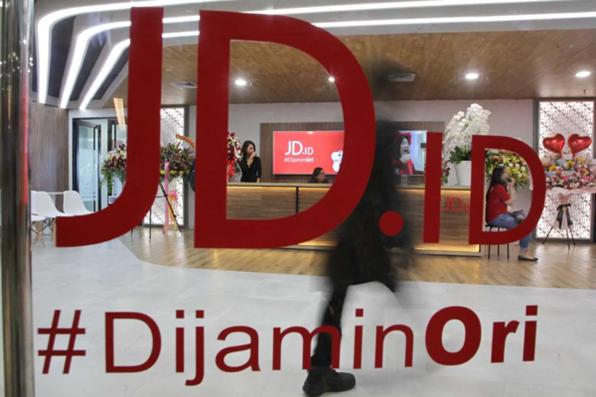 JD.ID merilis fitur mencoba make up secara online