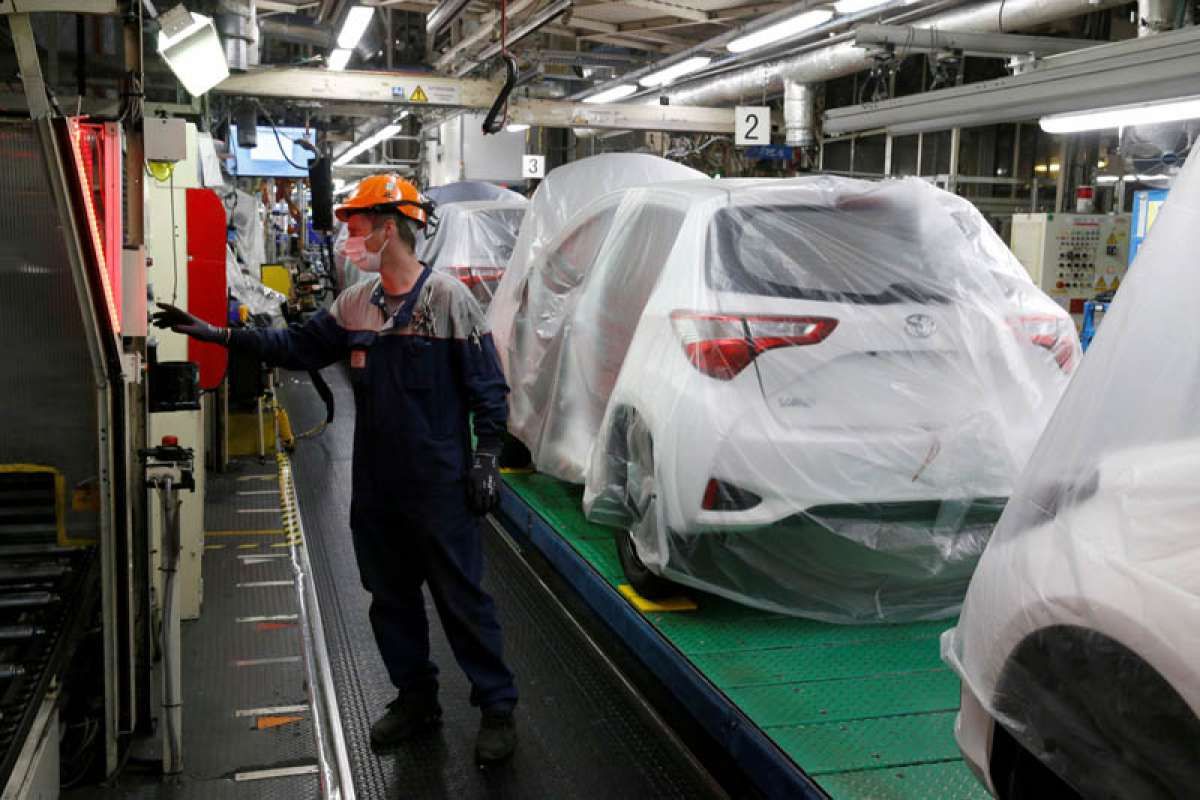 Toyota Menanamkan Investasi US$ 70 Miliar di Mobil Listrik