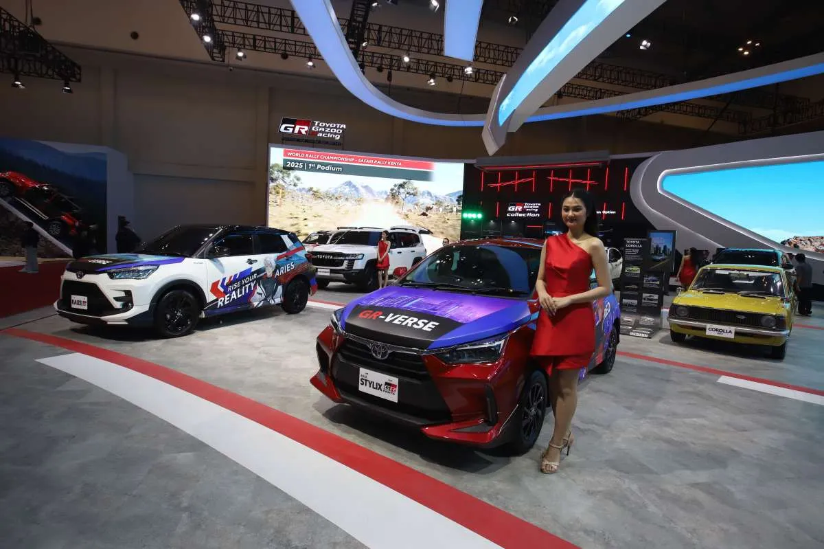 Toyota Tetap Main di Segmen Sedan, Sediakan Pilihan Hybrid hingga GR Sport