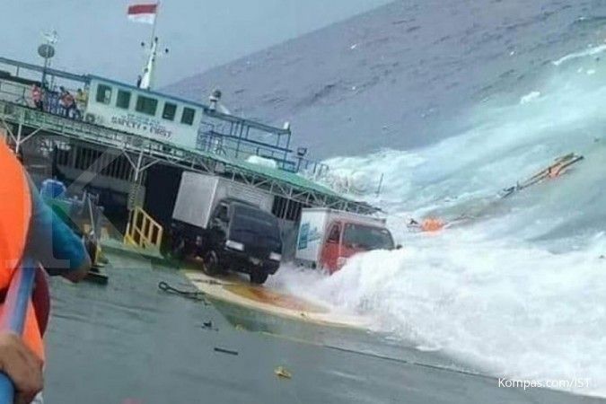 Kemhub: KMP Lestari Maju tidak tenggelam tapi..