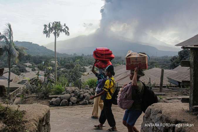 Ritual Menjaga dari Erupsi Gunung Lewotobi Laki-laki, Wanita Dilarang ke Kampung Nobo