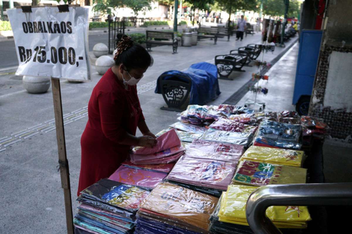 Pemerintah Alokasikan Rp 1,2 Triliun bagi Kaki Lima & Warteg