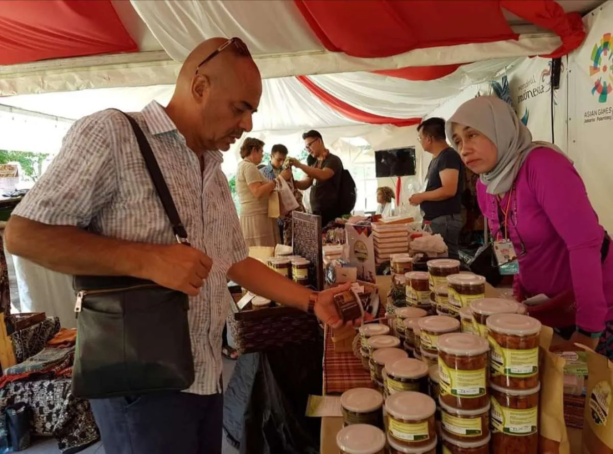 Jadi Pionir Rendang Dalam Kemasan, Uninam Jual Rendang Sampai ke Rusia