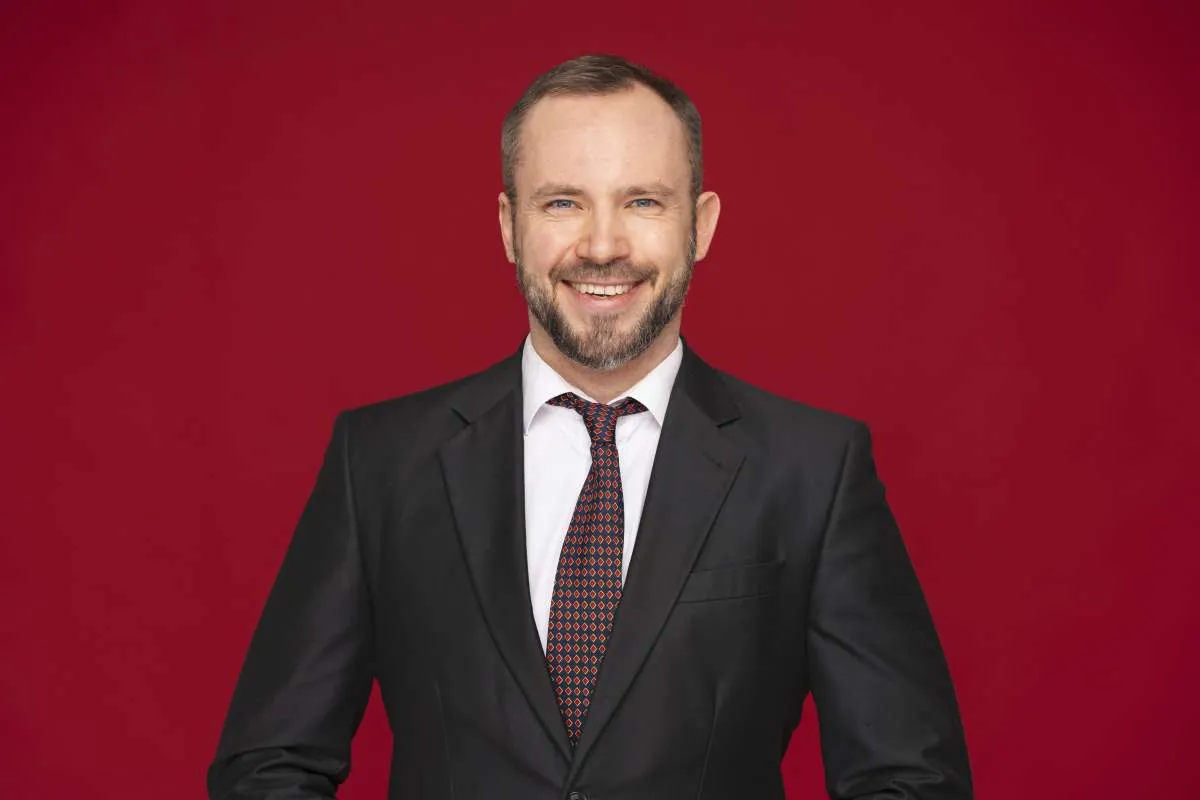 Contoh Foto Formal Full Body, Fungsi, dan Bagian Penting dalam Pengambilan