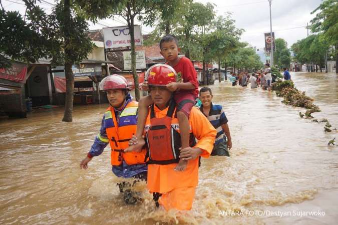 Peringatan Dini Cuaca Besok Hujan Lebat, Status Siaga Waspada Bencana di Provinsi Ini
