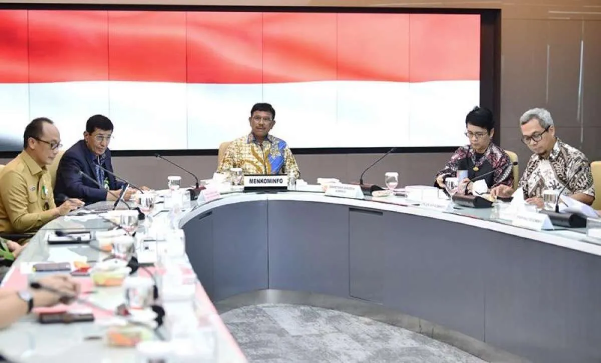 Menkominfo Dorong Ketersediaan STB dengan Harga Terjangkau