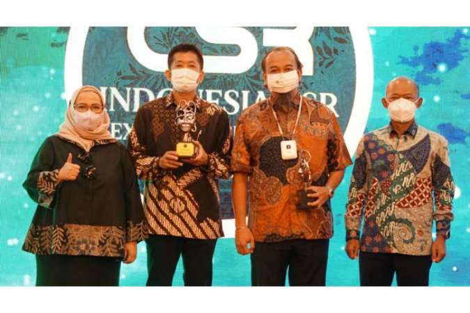 SHARP Indonesia Raih Penghargaan CSR Excellence Awards 2022