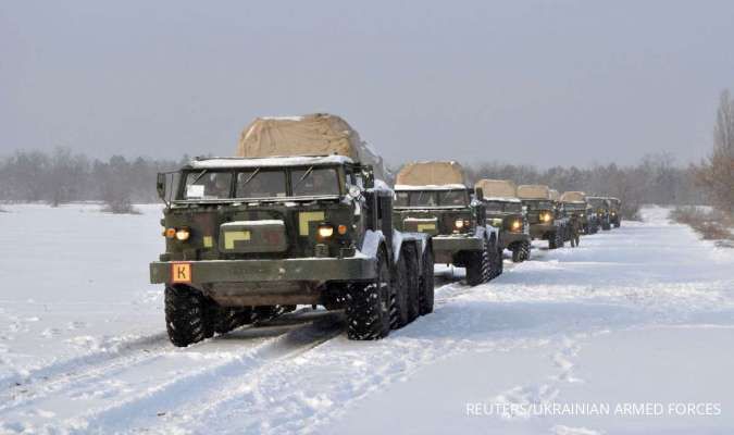 Militer Ukraina Serang Jembatan Utama yang Dikuasai Rusia di Kherson