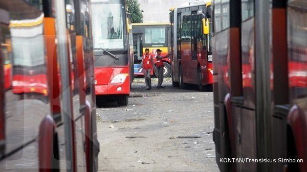 Ahok gandeng BPK telusuri kasus bus TransJakarta