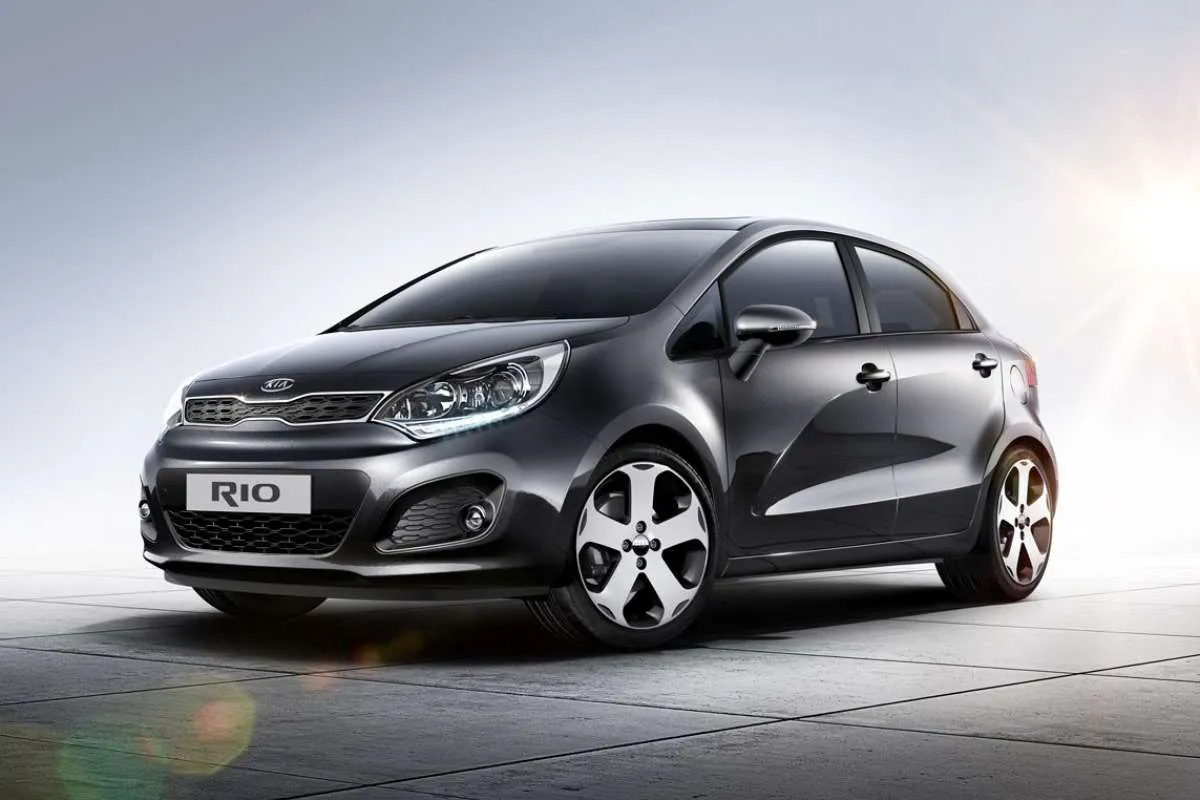 Kini mulai Rp 90 juta, harga mobil bekas Kia Rio dapat tahun segini