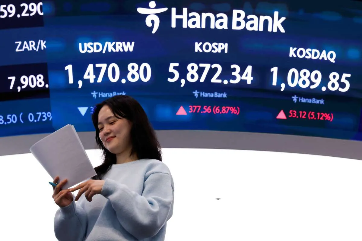 Bursa Asia Bervariasi di Pagi Ini (11/5), Indeks Kospi Cetak Rekor Tertinggi Baru