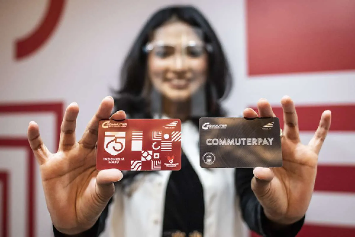 Bank Mandiri dan KAI menerbitkan Kartu Commuter Pay