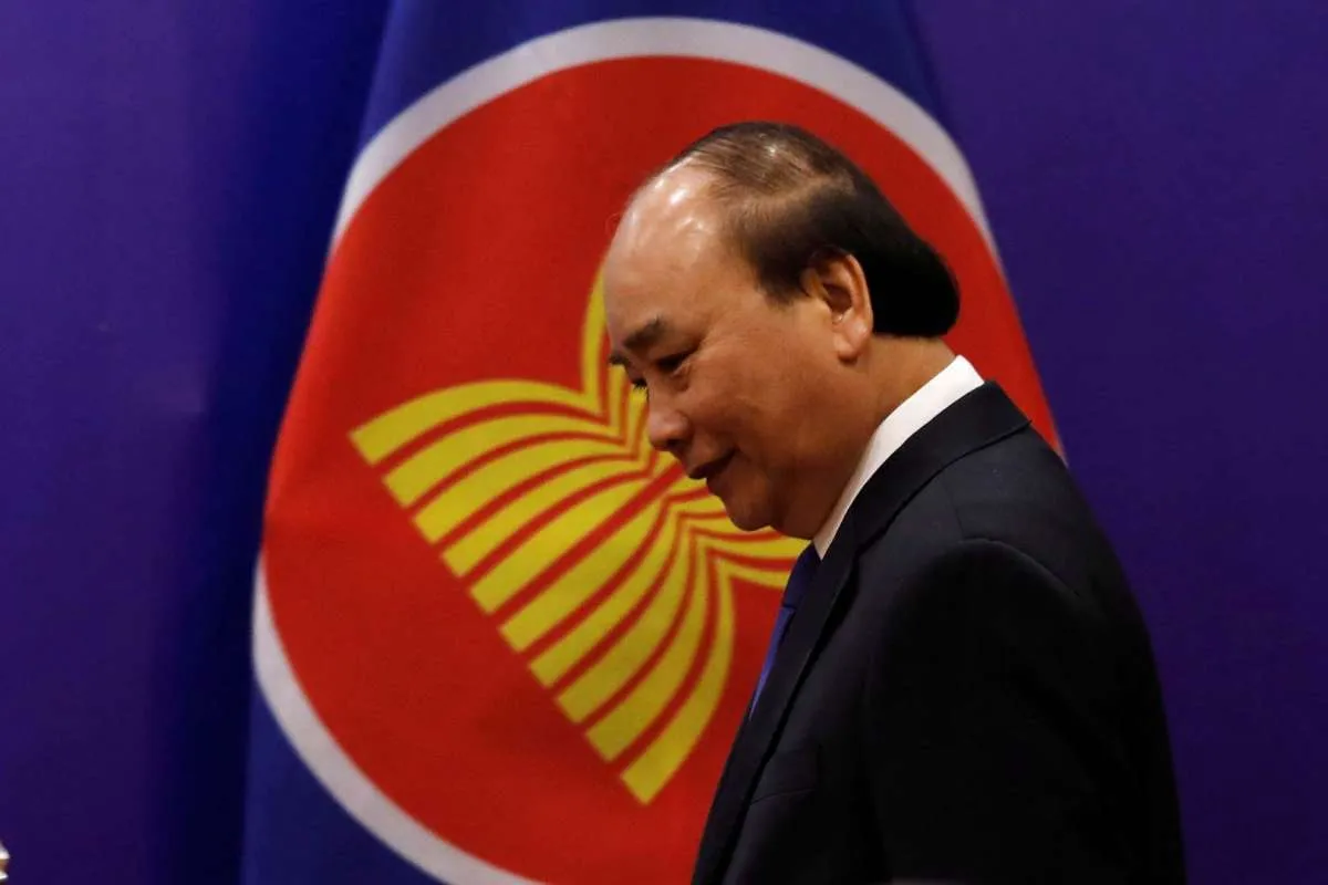 Vietnam Pangkas Impor Produk dari AS dan Izinkan Operasi Starlink