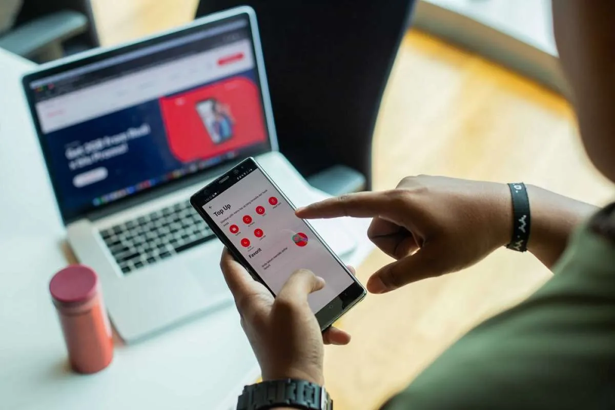 Cara Membeli Masa Aktif Telkomsel di Kode UMB sampai Aplikasi