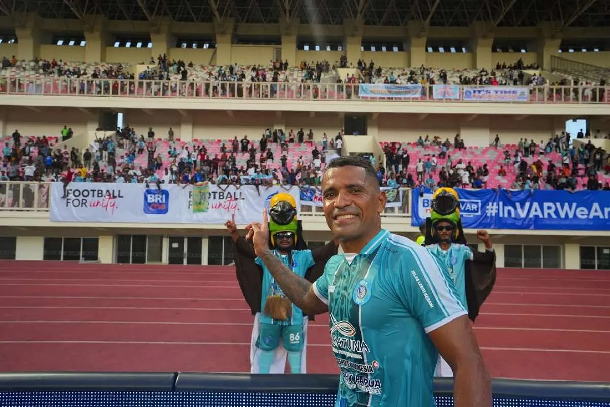Daftar 10 Pemain Tertua BRI Liga 1 2024-2025, Beto Masih Main di Usia 44 Tahun