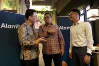 AlamTri Resources (ADRO) Kebut Proyek Smelter Alumunium