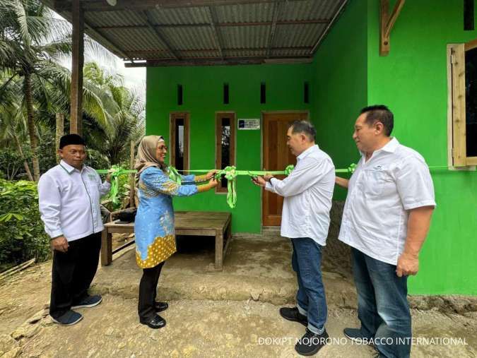 Kontan. Sepuluh rumah sederhana layak huni ini merupakan wujud nyata partisipasi Nojorono kepada mas