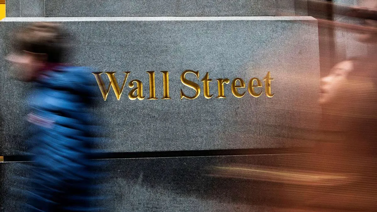 Wall Street Mixed, Dow Jones dan S&P 500 Turun Menjelang Rilis Data Inflasi AS