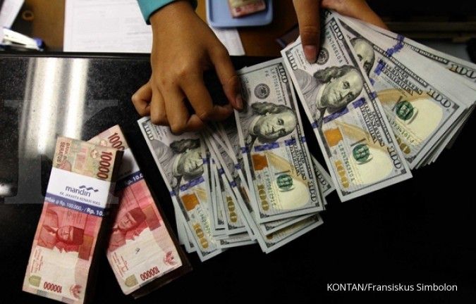 Rupiah Spot Terus Tertekan ke Rp 15.156 Per Dolar AS di Tengah Hari Ini (27/9)