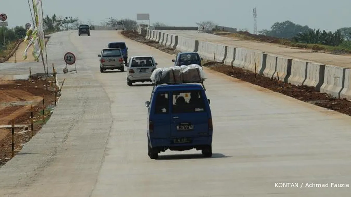 Banyak pemudik motor keliru masuk Tol Pejagan