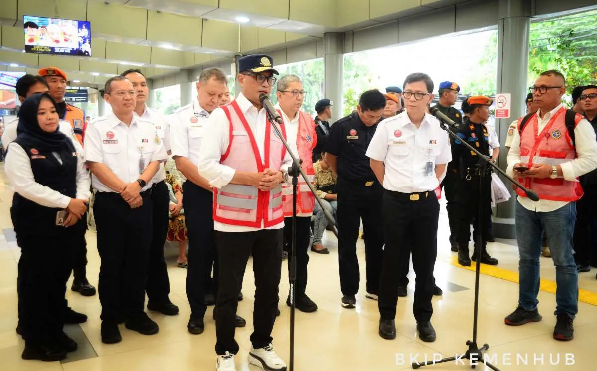 Jumlah Penumpang Kereta Api (KA) Masa Nataru Kali Ini Bisa Capai 700.000 Orang