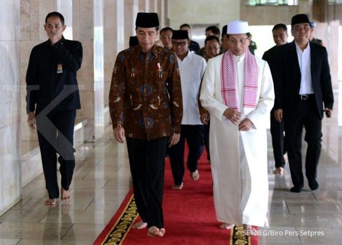 Jokowi: Salat di Masjid Istiqlal 'ngangeni'